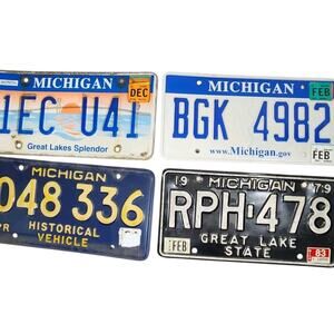 LOT of 4 VINTAGE MICHIGAN LICENSE PLATES GREAT LAKES HISTORICAL VEHICLE MAN CAVE